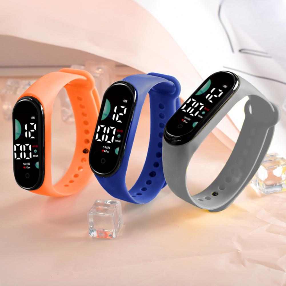 Orologio per bambini Regalo di - Smartwatch Digital Watches For Kids recensione e prezzo
