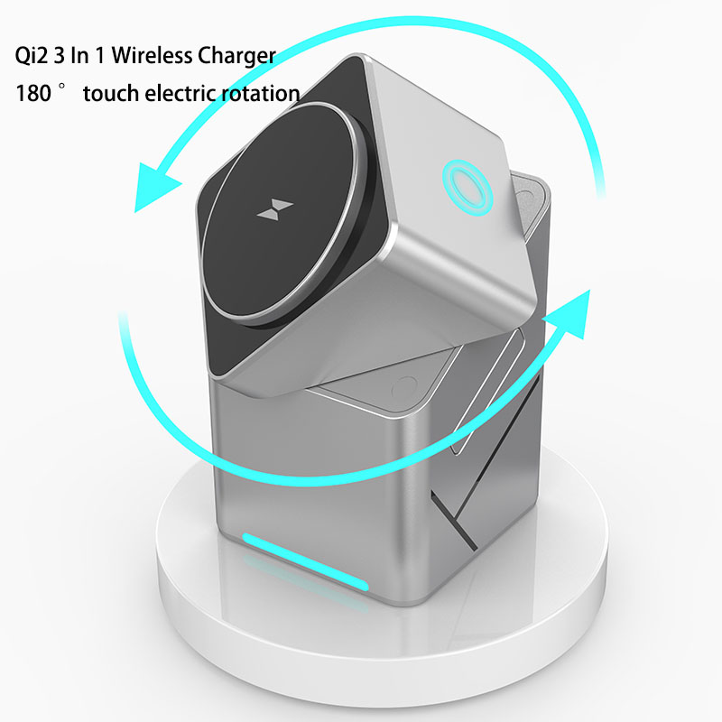 Caricatore Wireless 3 in 1 Qi2 - Smartwatch Apple Watch recensione e prezzo